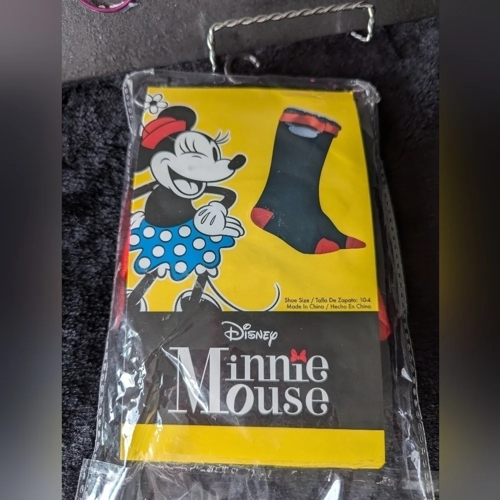 NWT Vintage Disney Minnie Mouse Socks Size 10-4